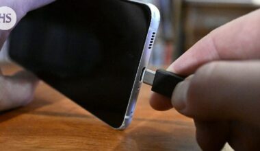 Puhelimiin käy nyt sama USB-c-laturi
