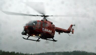 Moottoripyörän ja henkilöauton kolari lähellä Vuojärven varalaskupaikkaa | Lappi