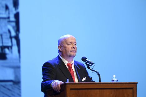 Filosofian tohtori Kai Häggman kuvattuna vuonna 2017 Suomen Kirjailijaliiton 120-vuotisjuhlassa, jossa julkistettiin Häggmanin kirjoittama liiton historiateos.