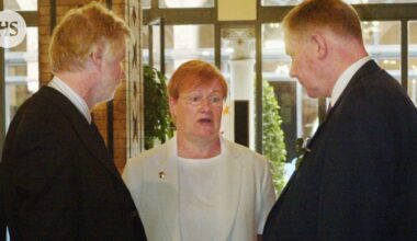 Paavo Lipposen muistelmakirja kertoo avoimesti hänen riidoistaan politiikan huipulla