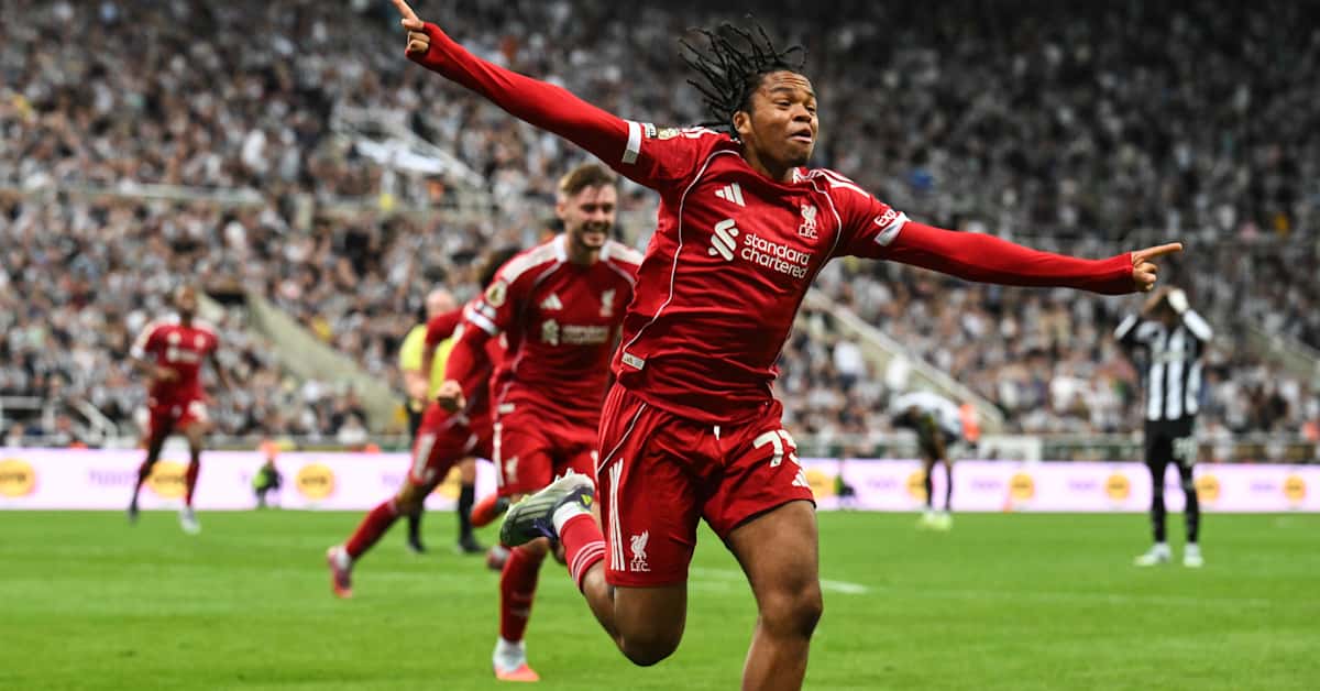 16-vuotias debytantti pelasti Liverpoolin lisäajalla – vajaamiehisen Newcastlen takaa-ajo sai karmean päätöksen | Urheilua lyhyesti