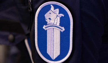 Moottoripyöräilijä kuvasi kaahailuaan sosiaaliseen mediaan – oululaismiestä epäillään useista rikoksista | Kotimaa
