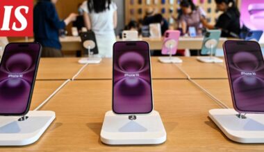 Asiantuntija: Taittuva ja kaartuva iPhone tulossa – mutta ei vielä tänä vuonna