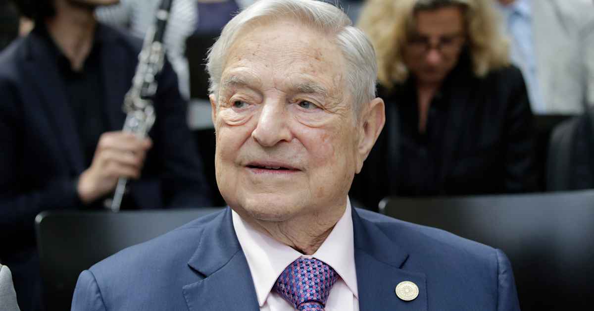 Trump vaatii miljardööri George Sorosille ja tämän pojalle syytteitä | Uutisia lyhyesti
