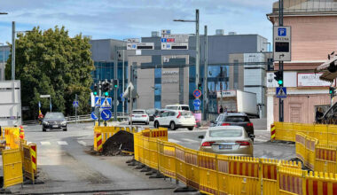 Liikennekaaos sekoitti Tampereen keskustan tunneiksi keskiviikkona – nyt tiesulkujen ajankohtaa muutettiin | Kotimaa
