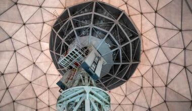 Metsähovin observatorion uusi laite kerää tietoa kaukaisista galakseista | Kotimaa