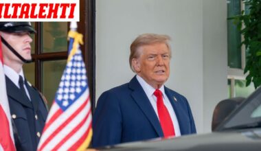 Mediat: Trump nähty elossa