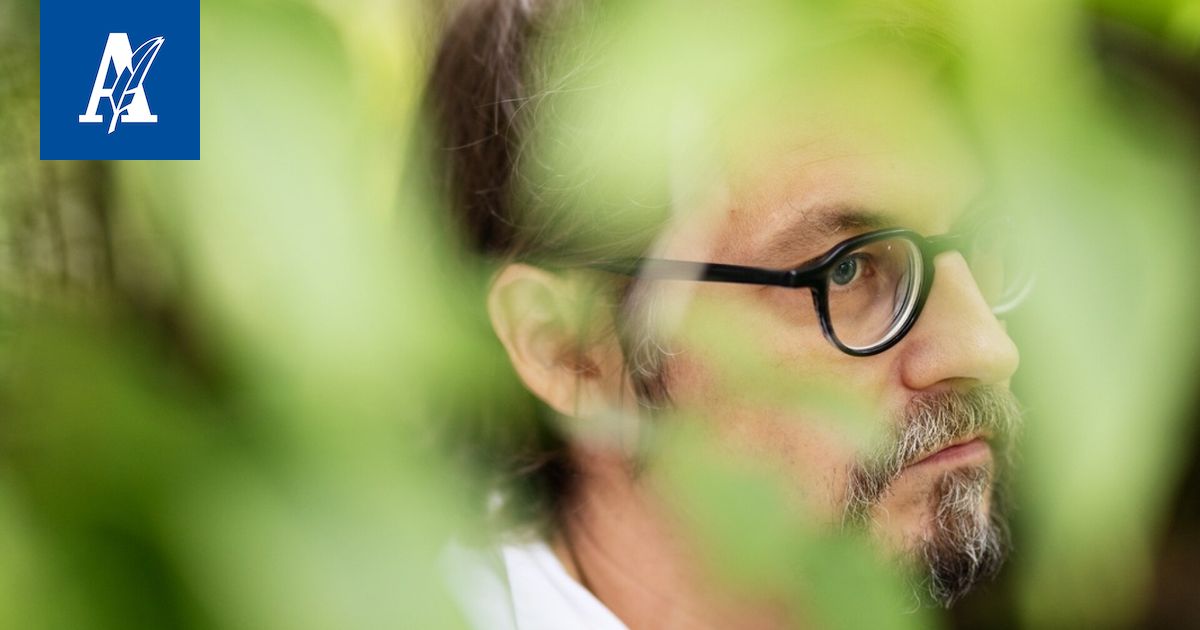 Tommi Liimatta kirjoitti kirjan viimeisistä boheemeista Tampereen-vuosistaan