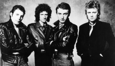 Queen on "yksi kaikkien aikojen yliarvostetuimmista bändeistä", tuumaa ex-Guns N' Roses -manageri
