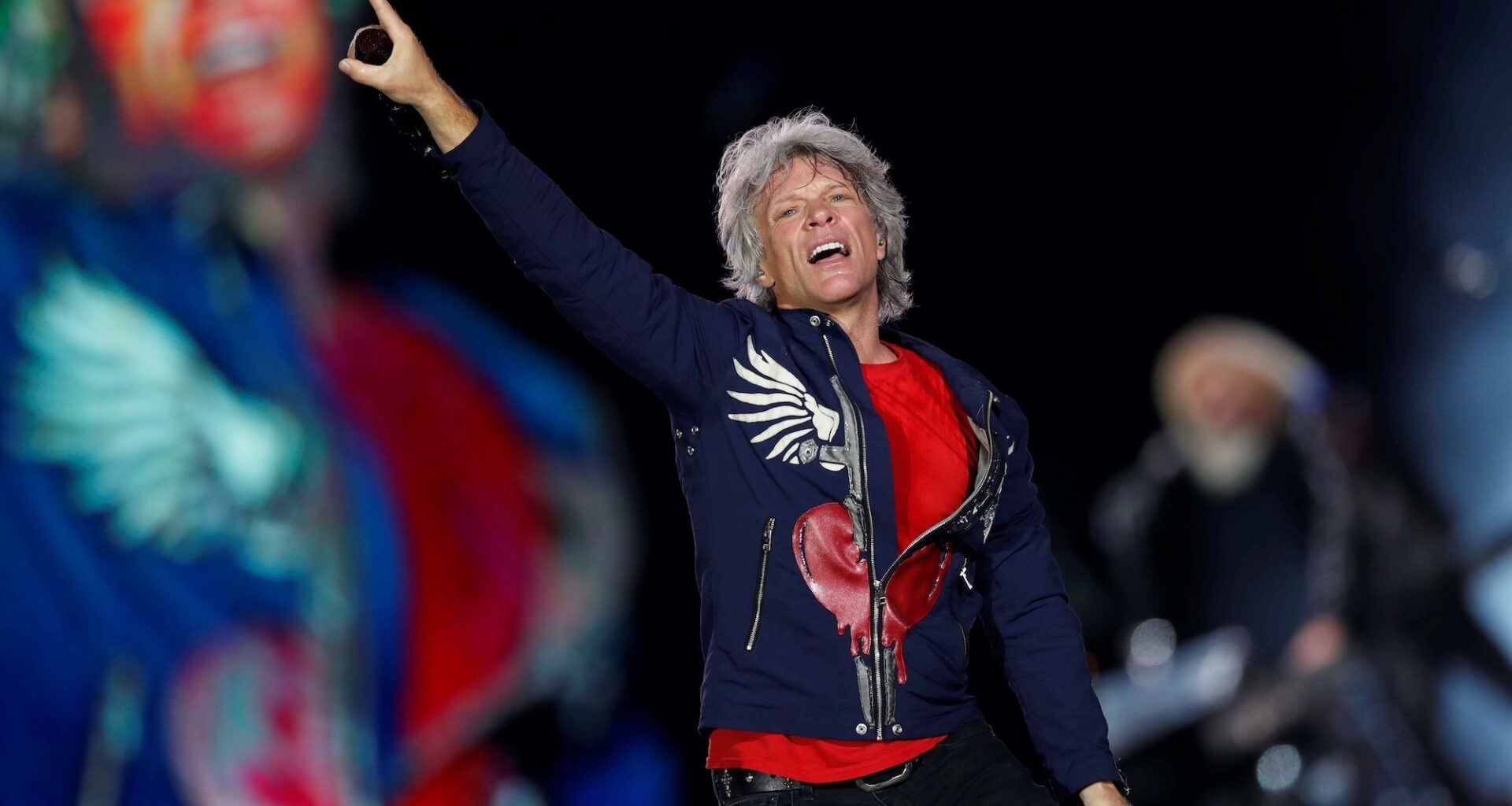 Bon Jovi julkaisee kunnon tähtikatraan koristaman levyn – mukana Bruce Springsteen, Robbie Williams, Joe Elliott...