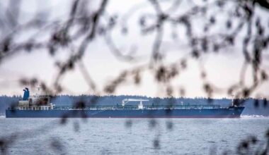 Poliisitutkinta: Eagle S -tankkerin miehistö meni paniikkiin, kun kuuli ankkurin putoamisesta mereen | Kotimaa