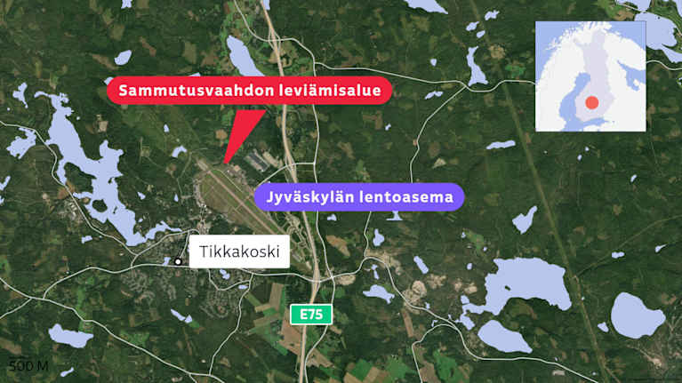 Kartta näyttää, mihin suuntaa sammutusvaahtoa on levinnyt Jyväskylän lentokentältä.
