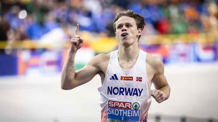 Sander Skotheim MM-hallien 7-ottelussa.