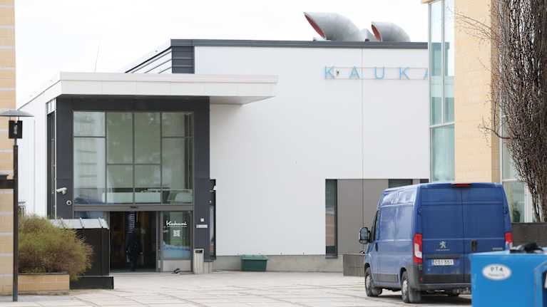 Kajaanin uimahalli Kaukavesi.