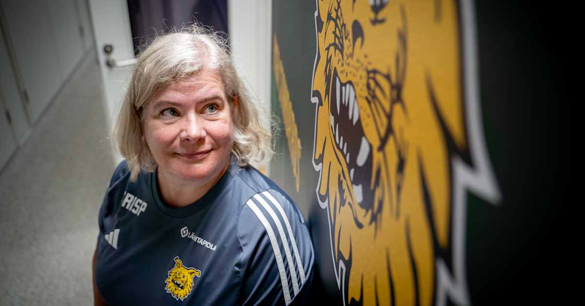 Pelaajat ylistävät Heli Rekimiehen merkitystä Ilvekselle – valmentajalta kysytään vinkkejä jopa auton korjaamiseen | Urheilu