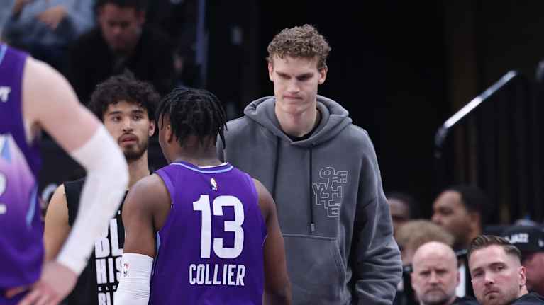 Lauri Markkanen "siviilit" päällä Utahissa kaudella 2024–2025.