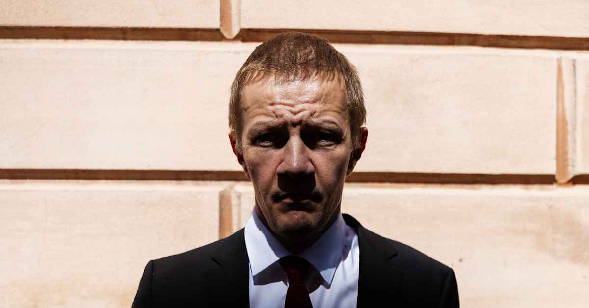 Matias Turkkila: En oikeasti ole perus­suomalaisten aivot, vaan kaikessa on kyse Timo Soinin juonesta | Politiikka
