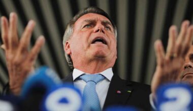 Tuomiotaan odottava Bolsonaro ympärivuorokautiseen tarkkailuun | Uutisia lyhyesti