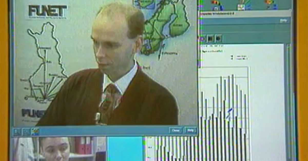 Maailmanlaajuinen tietokoneverkko internet oli ilmiö 1990-luvun puolivälissä | Elävä arkisto