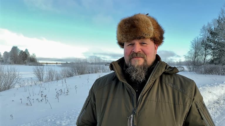 Antti Paasivaara Luonnonvarakeskuksesta on iloinen metsäpeurakannankasvusta Suomenselällä. 