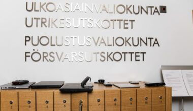 Ulkoasiainvaliokunta kutsuttu koolle ensi keskiviikoksi | Uutisia lyhyesti