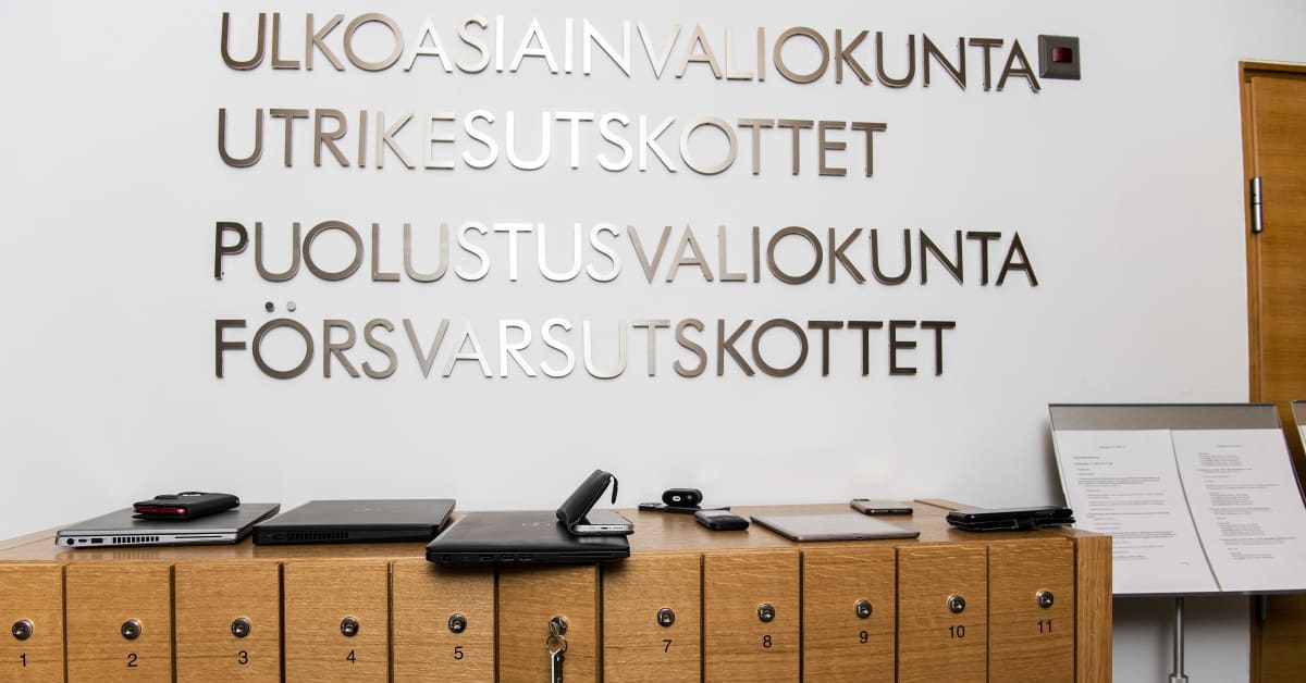 Ulkoasiainvaliokunta kutsuttu koolle ensi keskiviikoksi | Uutisia lyhyesti