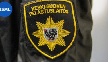 Mönkijä tuhoutui palossa Jyväskylässä | Keski-Suomi