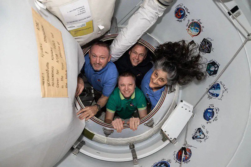 Päättyykö odotus viimein? – Nasa: Avaruudessa kuukausia jumissa olleet astronautit palaavat Maahan