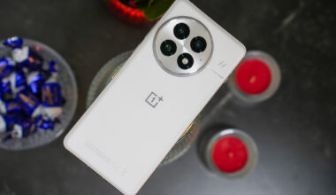 OnePlus 15 tarjoaa 165 hertsin näytön ja uusia peliparannuksia