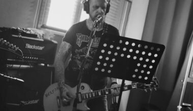 Vanhan rockjyrän alkuperäisnelikko painui yhdessä studioon ensimmäistä kertaa 34 vuoteen, kiitos Metallica-tribuuttilevyn