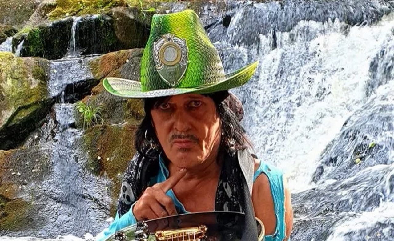Andy McCoy palasi Suomeen ja esitteli uuden naisystävänsä - kuvalinkki!