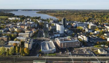 Järvenpään kirjaston tietolukupiiri syksyllä 2025