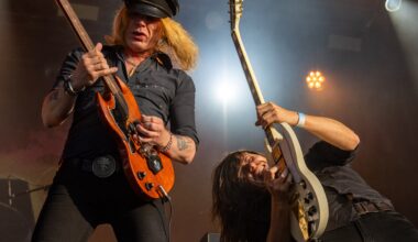 Livearvio: The Hellacopters vain paranee vanhetessaan - Korkeaoktaaninen skandirock sai yleisön hurmokseen