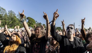 Raportti: Hellsinki Metal Festival tarjosi niin sykähdyttäviä ja viihdyttäviä kuin myös kummallisia ja kädenlämpöisiä kokemuksia