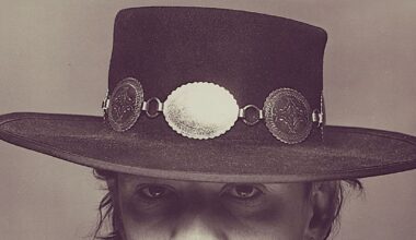 Uutuuselämäkertateos Stevie Ray Vaughanista paljastaa, miksi muusikko jättäytyi pois David Bowien kiertueelta