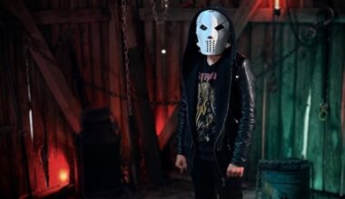 Nuorissa on metallin tulevaisuus, osoittaa Faterow esikoissinglellään