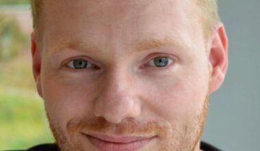 Mihin katosi 40-vuotias Frank? "Olen harvoin todistanut mitään yhtä petollista", kertoo uutuussarjan rikostoimittaja