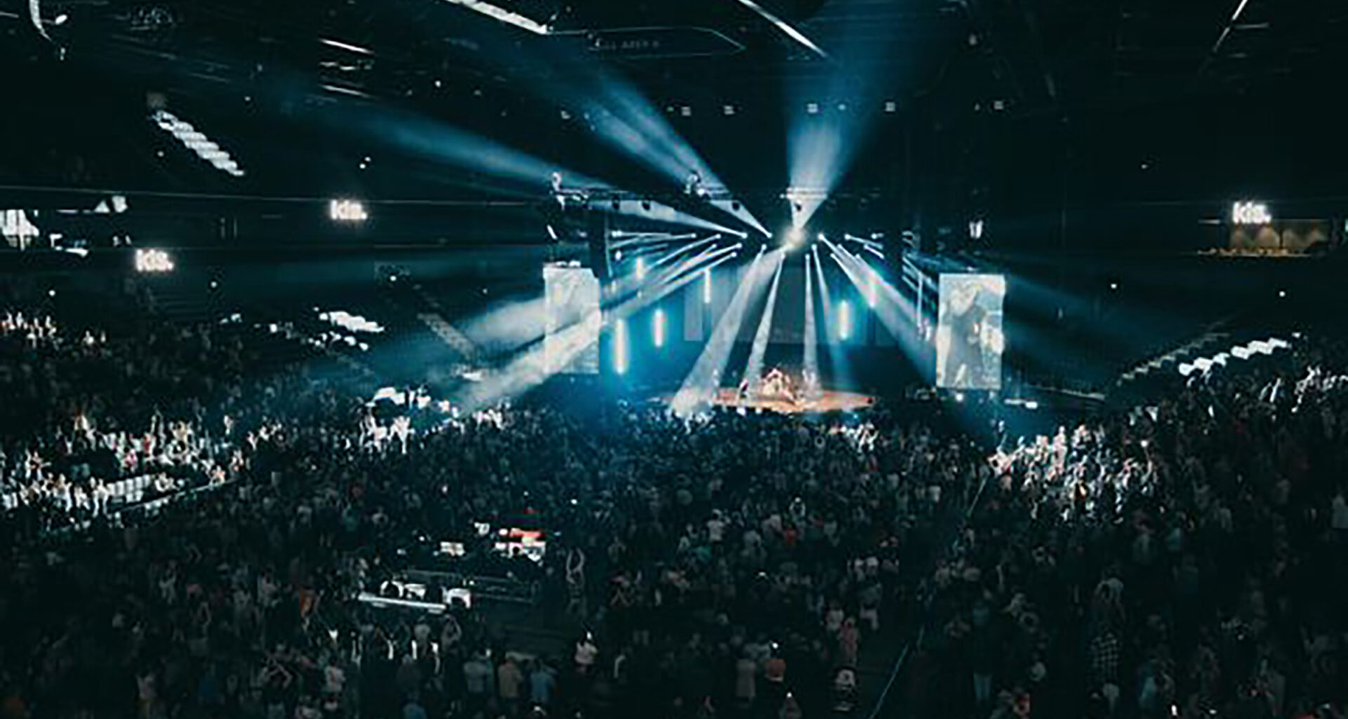 Glow Gospel Awards 2025 -palkinnot jaettiin Nokia Arenalla - katso palkinnon saajat