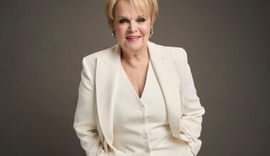 Katri Helena paljasti salaisuuden konsertistaan Helsingin Olympiastadionilla