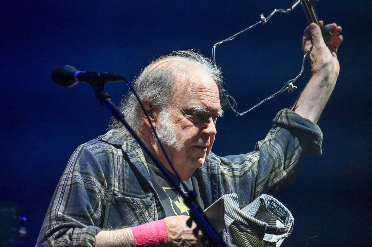 Neil Young kritisoi Donald Trumpia ankarasti - uusi protestilaulu julki