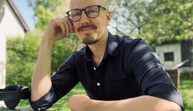 Osku Torro: Sosiaalinen virtuaalitodellisuus uudistaa etätyöskentelyä ja parantaa tiimiyhtenäisyyttä