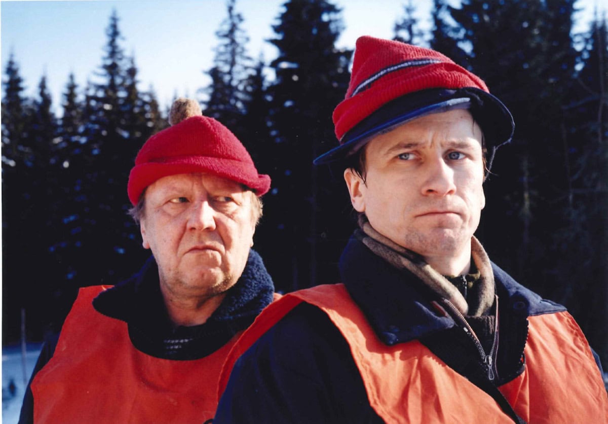 Päivällä tv:ssä: Hulvaton lyhytelokuva vuodelta 1999 kertoo suomalaismiehistä - Aki Kaurismäki tuottajana