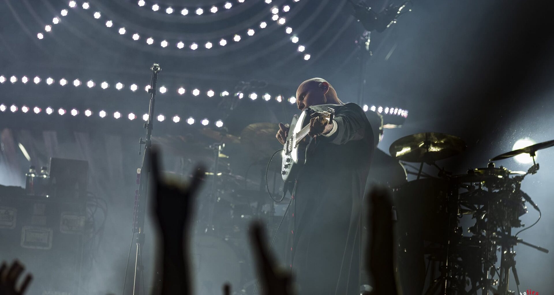 Livearvio: The Smashing Pumpkins ei todellakaan ole pölyttynyt reliikki