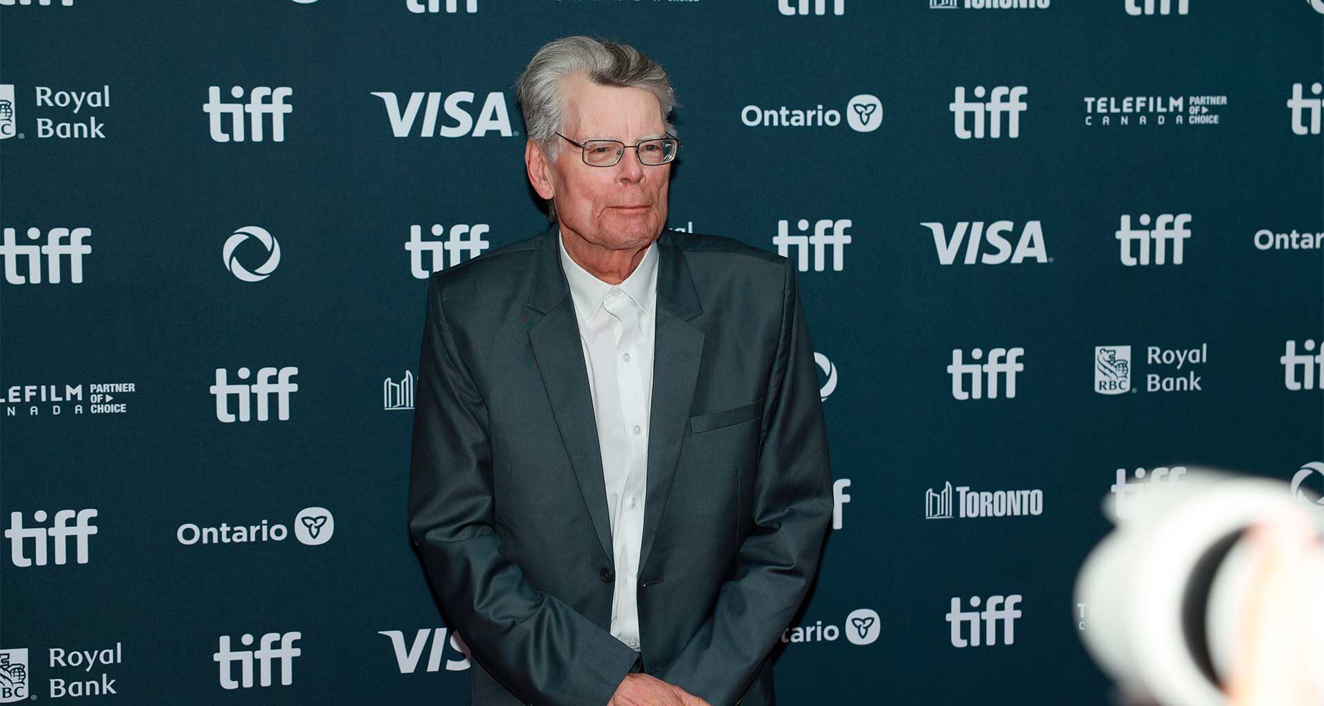 Stephen King oli vain kiitollinen, kun elokuvaversion tekijät muuttivat kirjan lopun