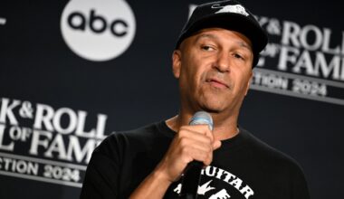 Tom Morello pohtii Rage Against the Machinen tulevaisuutta - "Jos emme enää esiinny, lopetimme ainakin tyylillä"