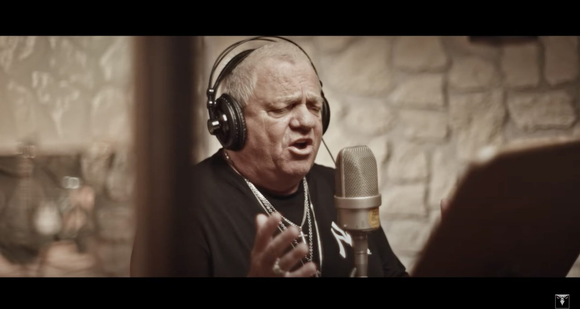 Udo Dirkschneider esittelee jälleen uutta tuotantoa – Dead Man's Hand voi yllättää vanhat fanit
