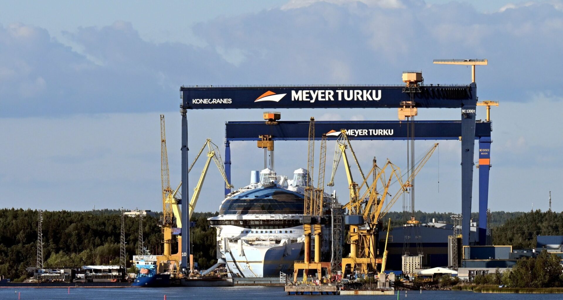 TS: Meyer Turku odottaa kahden jättiristeilijän tilausta