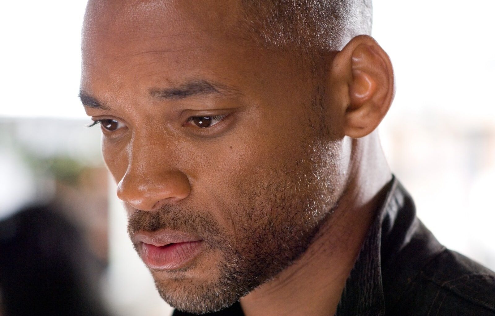 Tänään tv:ssä: Vuoden 2007 elokuva tempaa katsojan mukaansa – Will Smith lähitulevaisuuden maailmassa