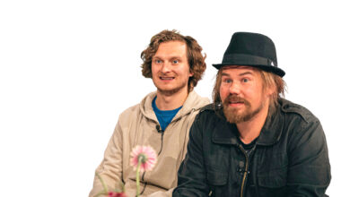 Somekingi-sarjassa parodioidaan ja ylinäytellään