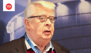 Kalervo Kummola.